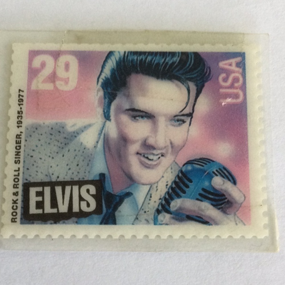 Elves Presley 29cent Stamp Rock& Roll Singer1935-1977 unused pink & blue sealed